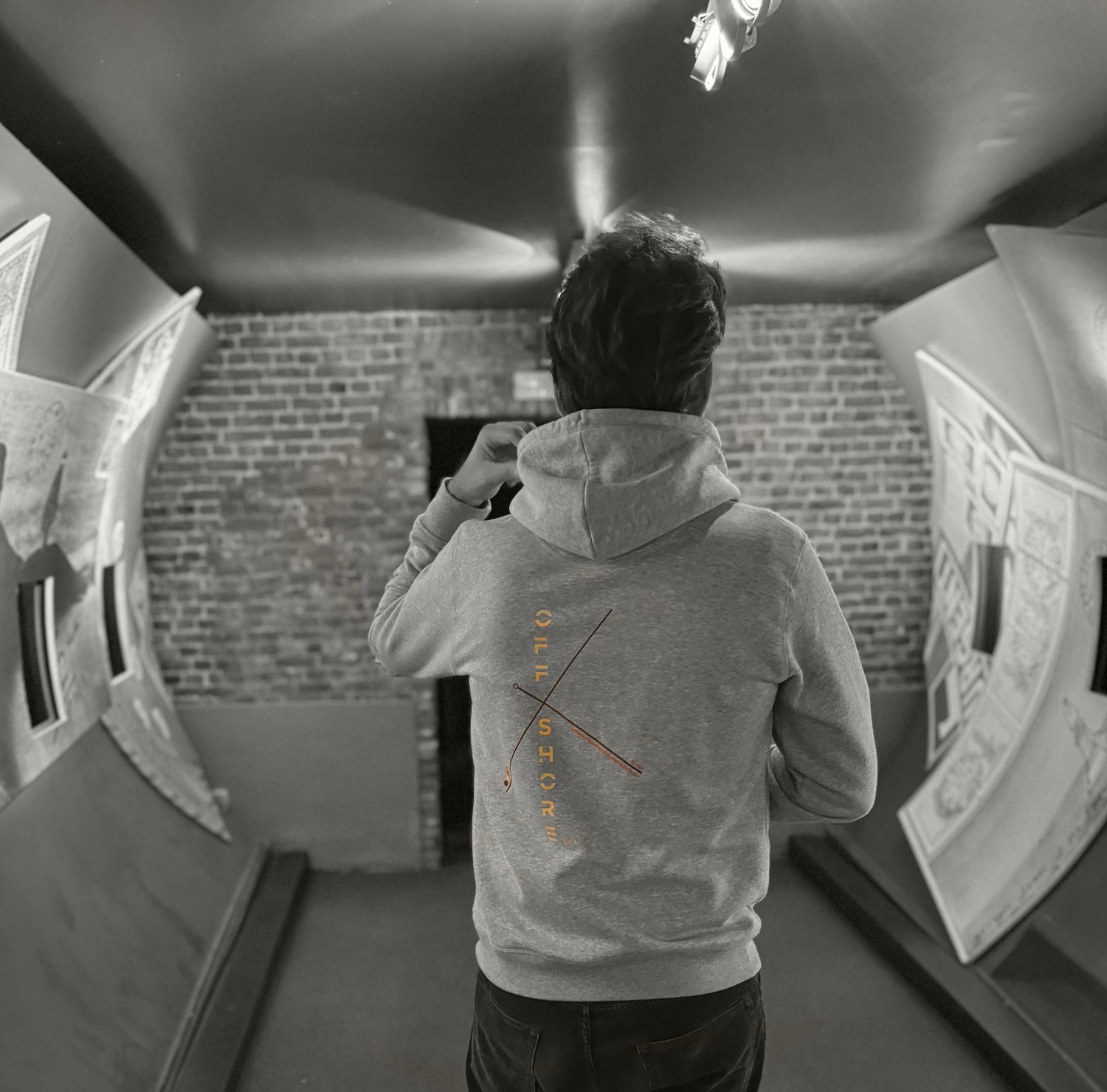 Le sweat-shirt à capuche unisexe